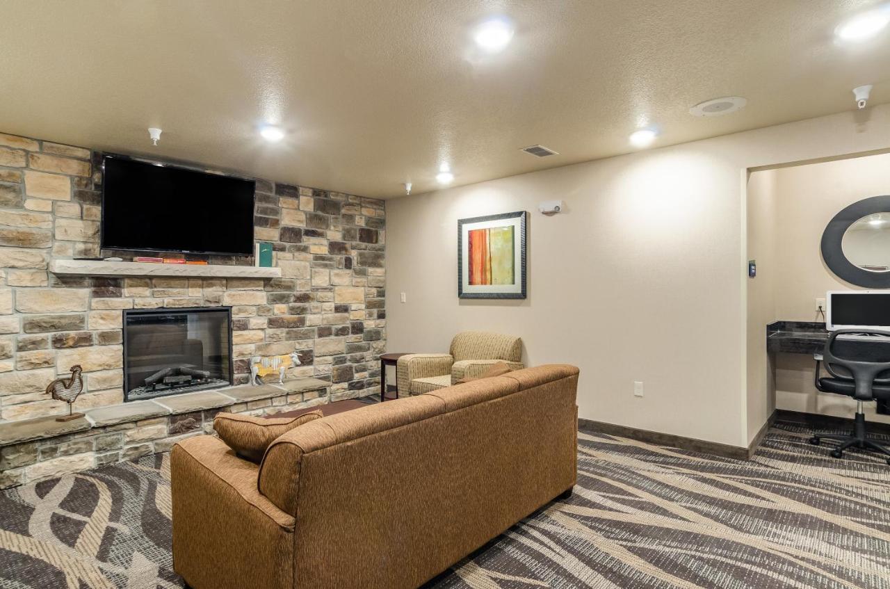 Cobblestone Inn&Suites - Bridgeport Extérieur photo